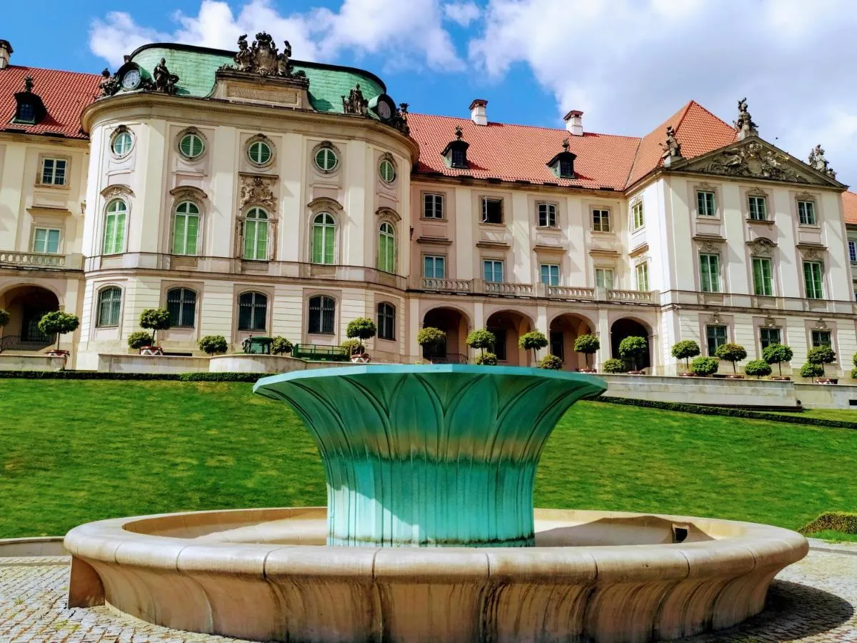 Image 5 of Royal Warsaw Apartment