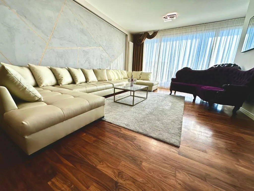 Image of SecretFace Penthouse Grójecka 120m2 z tarasem 40m2