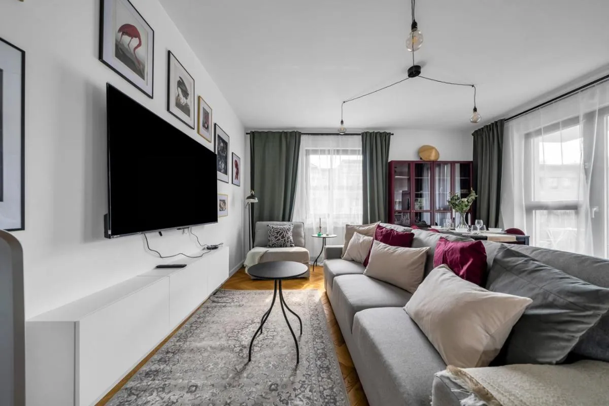 Image 4 of Skierniewicka Apt – Parking, Workspace, Balcony – by Rentujemy
