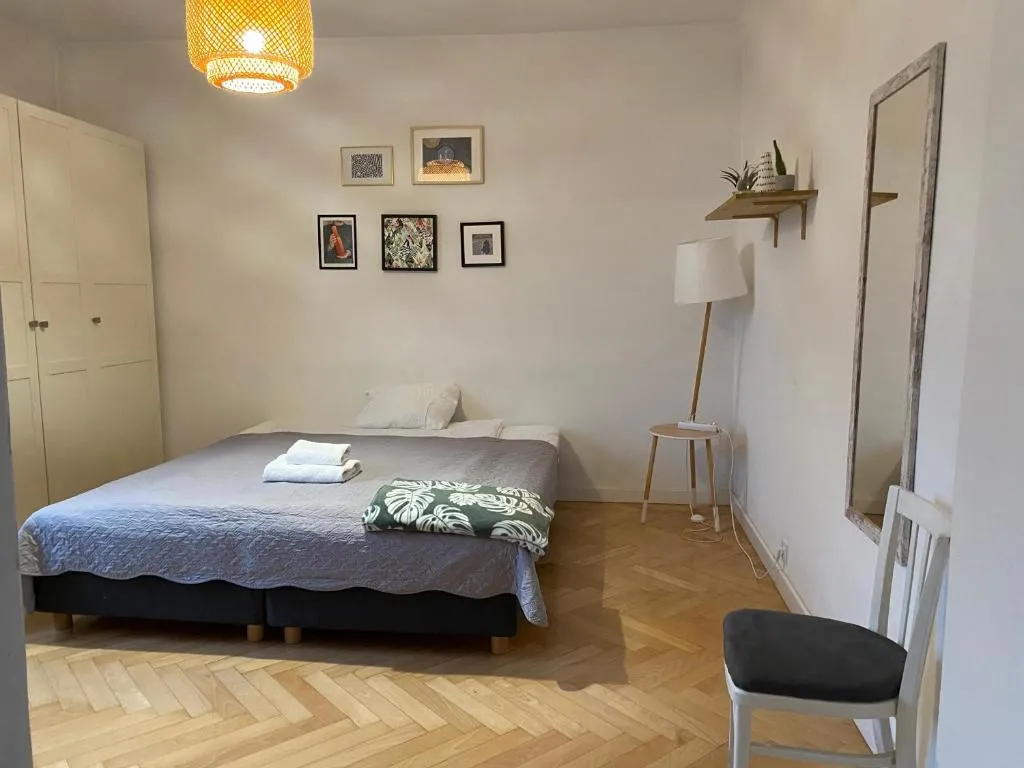 Image of Slow Life Apartment next to Metro Station
