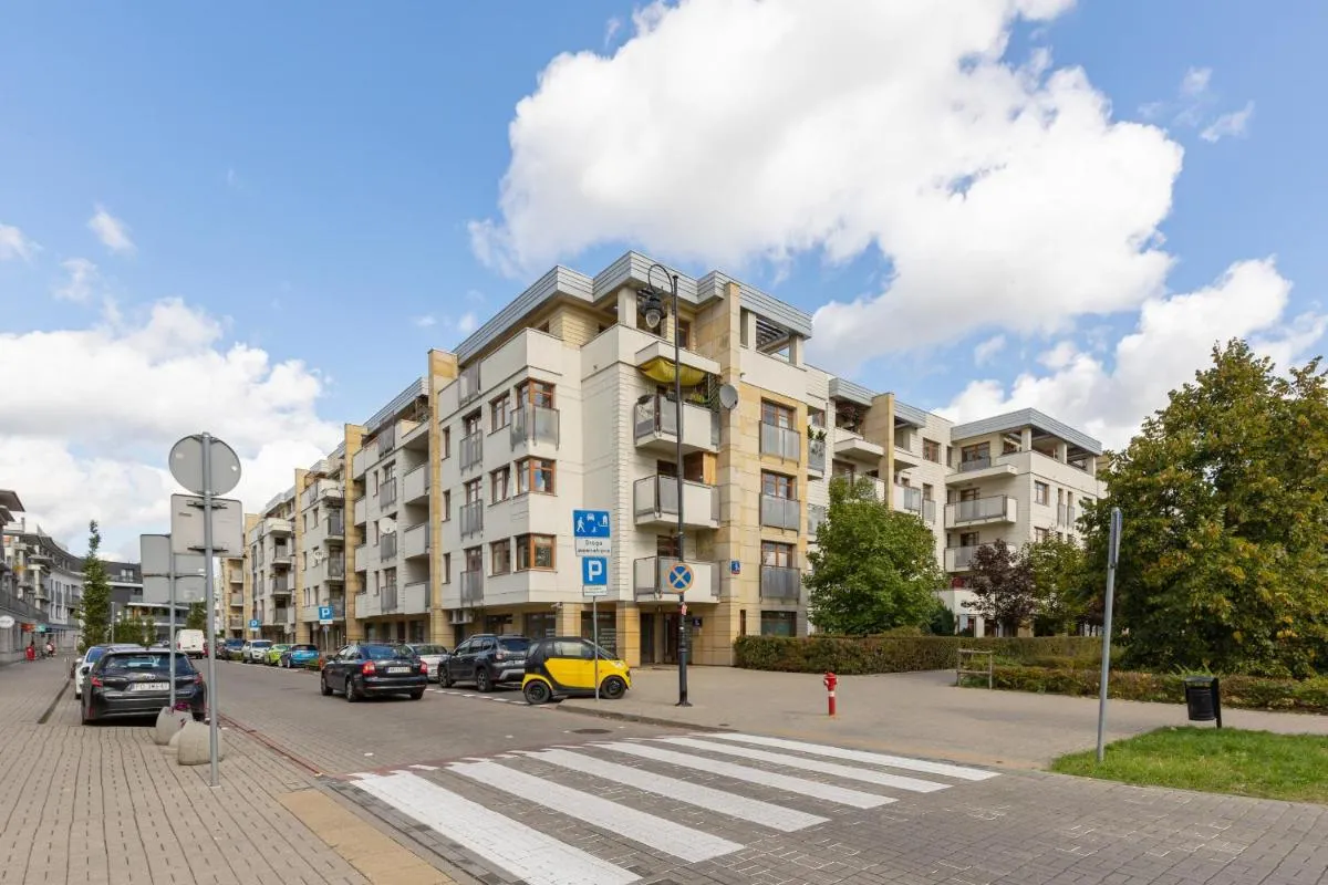 Image 4 of Spacious Apartment Pałac Jana III Wilanów by Noclegi Renters