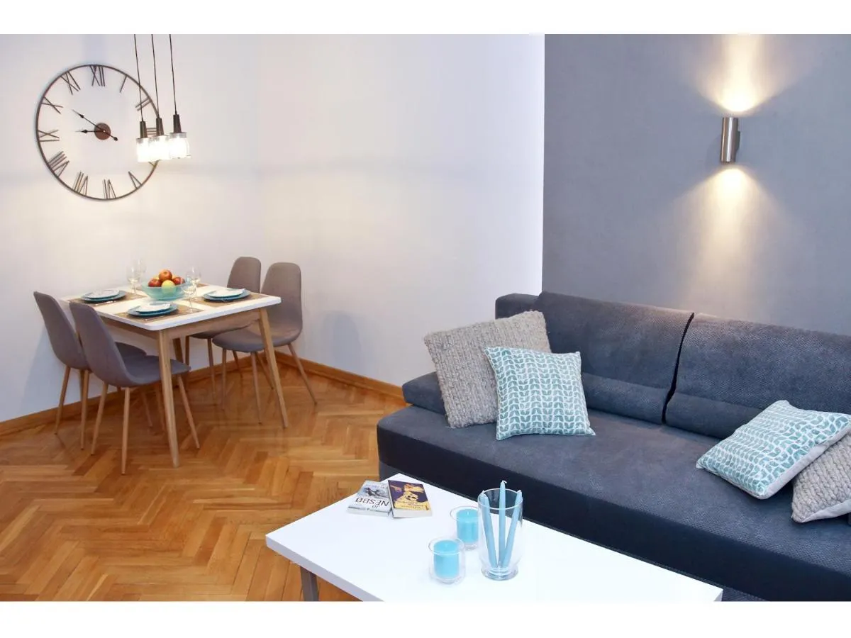 Image 3 of Srebrna Warsaw Apartment