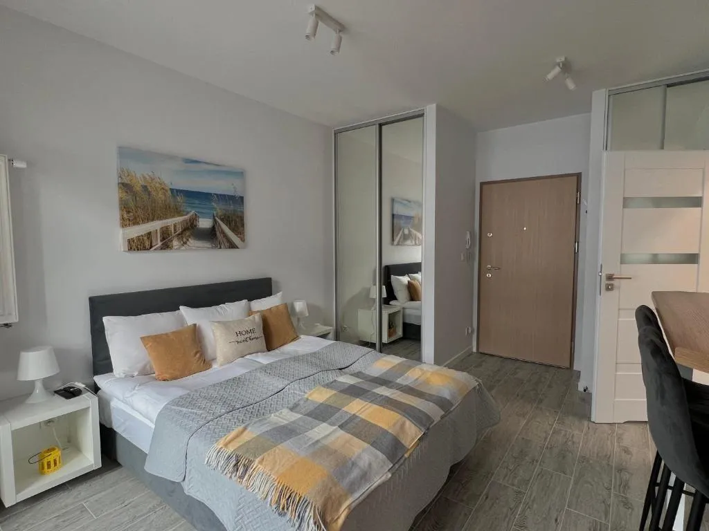 Image of Studio Apartment Honey by Galeria Północna