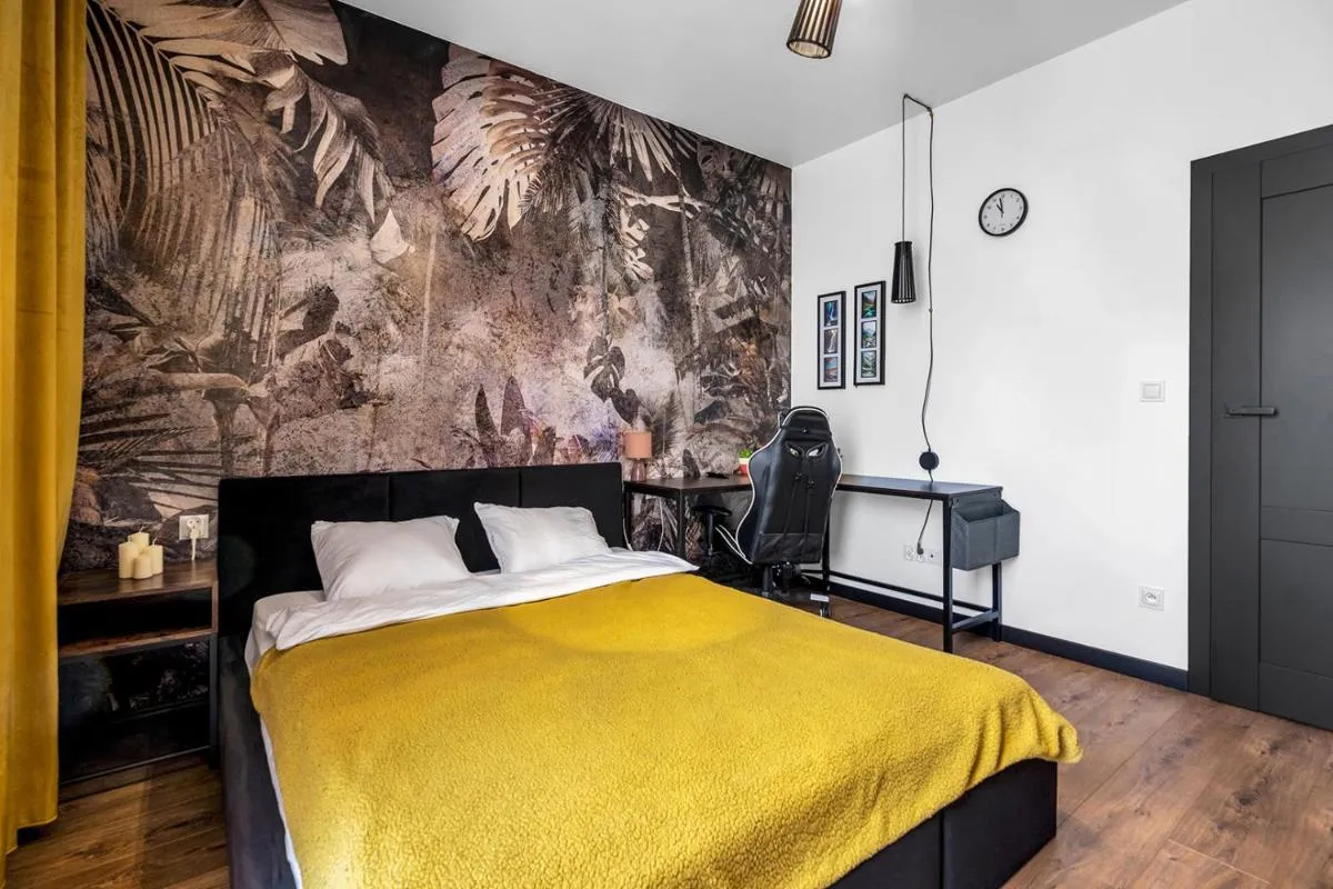 Image 6 of Stylish Airport Business Apartments – Parking, Balcony – by Rentujemy