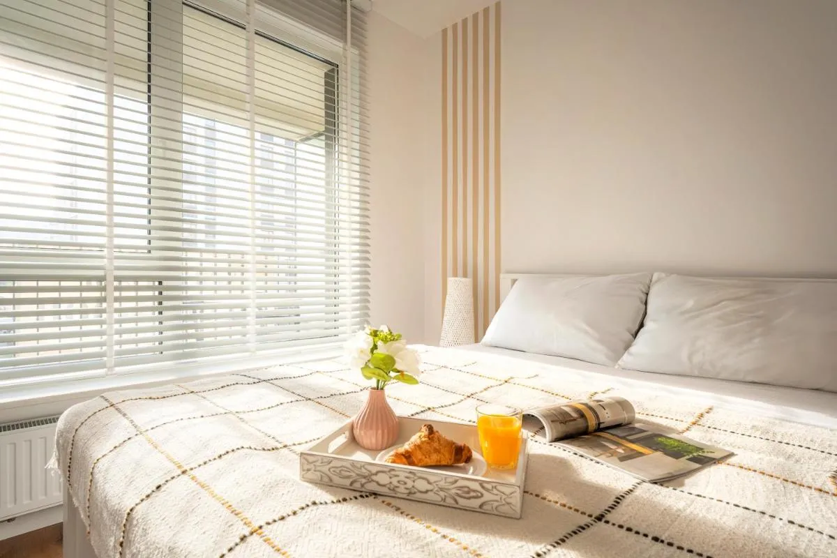 Image 1 of Stylowy Apartament na Żupniczej 23 z Garażem Blisko Warszawa Wschodnia
