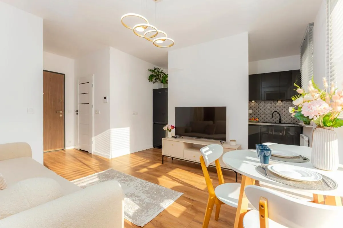 Image 4 of Stylowy Apartament na Żupniczej 23 z Garażem Blisko Warszawa Wschodnia
