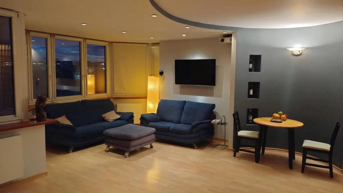 Image 4 of Sunny Apartment Warszawa