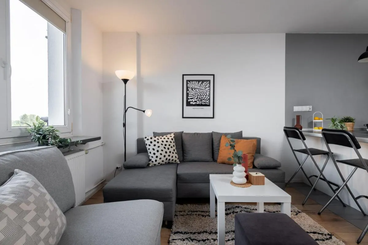 Image 3 of SuperApart Saska apt 66
