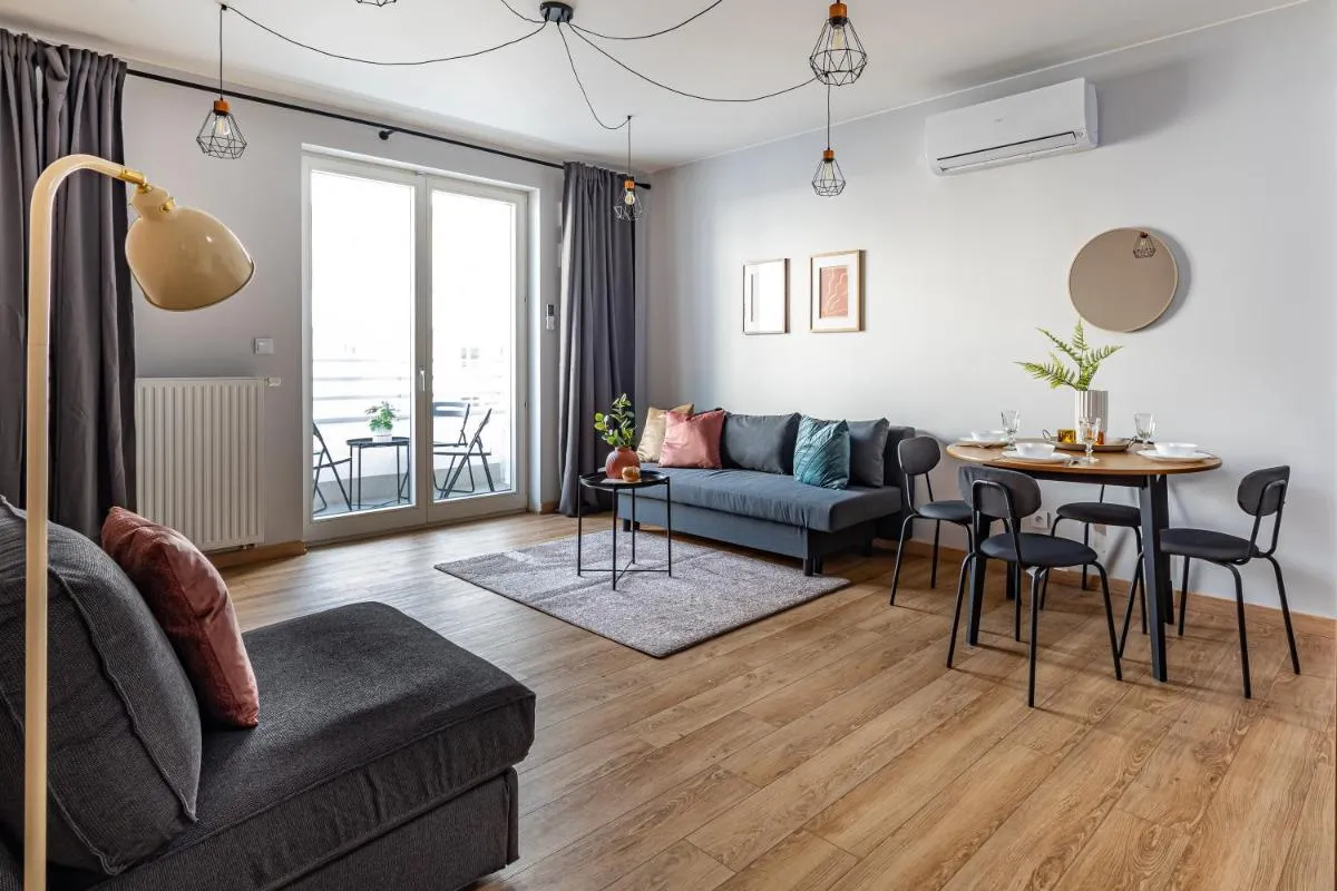 Image 3 of SuperApart Urugwajska Apt 38