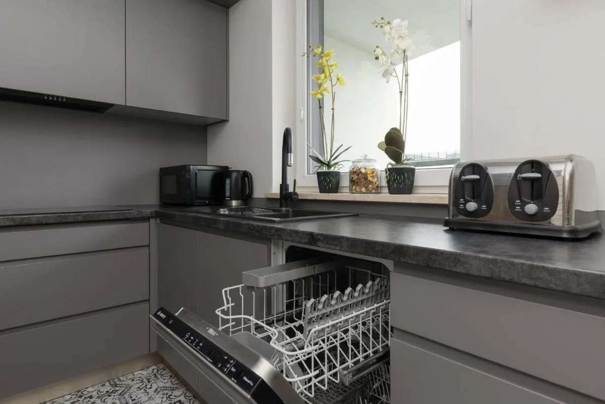 Image 6 of Trendy Apartment with AC and Parking in Warsaw by Noclegi Renters