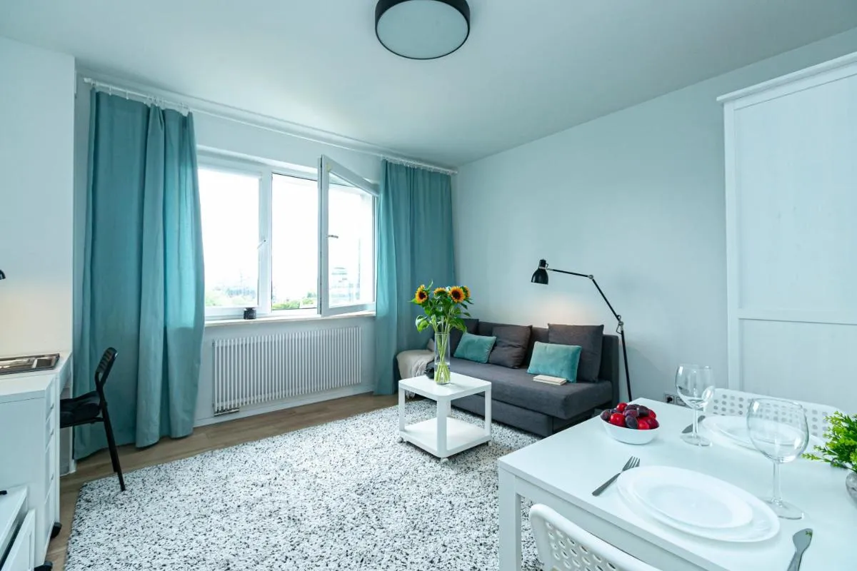 Image 1 of Twarda 56A – Better Rental