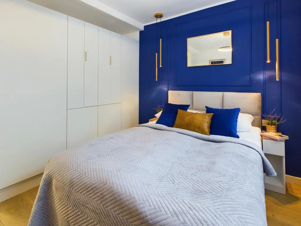 Image of Unique Studio for 2 people Wilanowska in Warsaw by Noclegi Renters