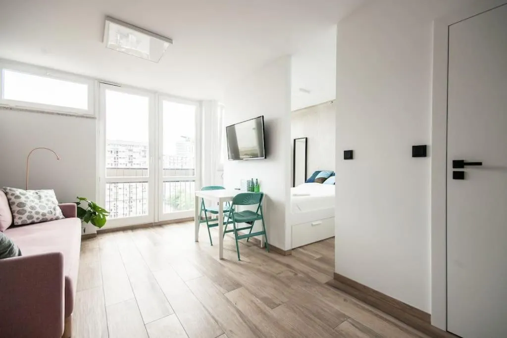 Image 2 of Unique Studio with stunning view & Netflix