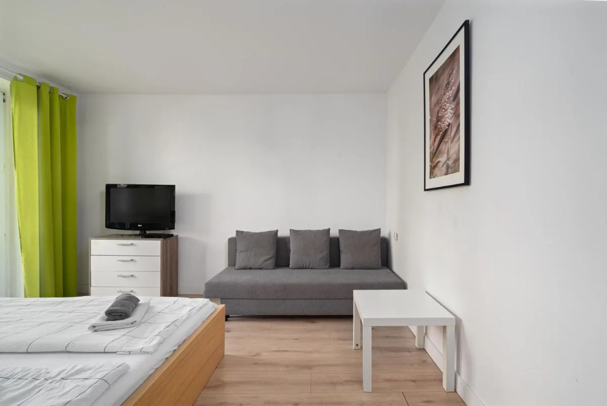Image 4 of Urban Chic – City Center – One Bedroom Apartment – Kredytowa