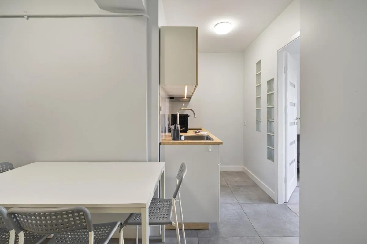 Image 3 of Urban Chic – City Center – One Bedroom Apartment – Kredytowa