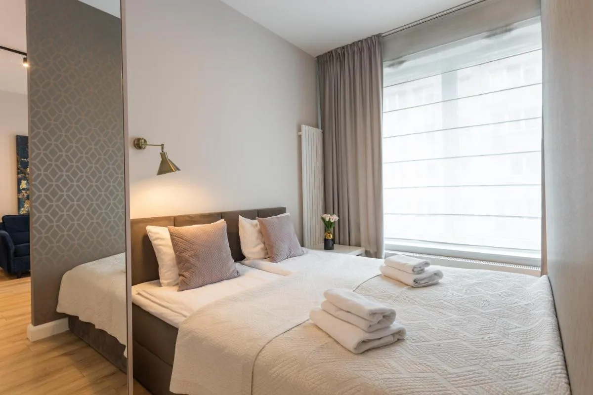 Image 1 of Urban Chic – Cozy Studio Apartment – City Center – Sienna street