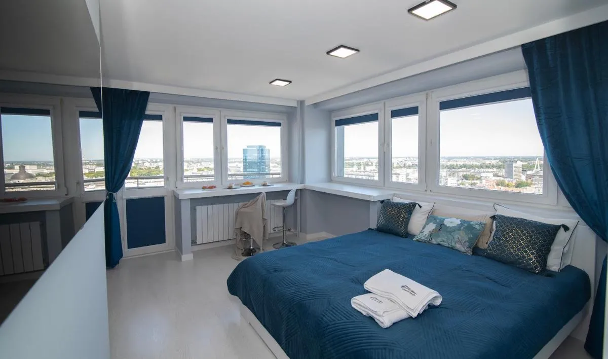 Image 1 of WLR Apartments – Chmielna I