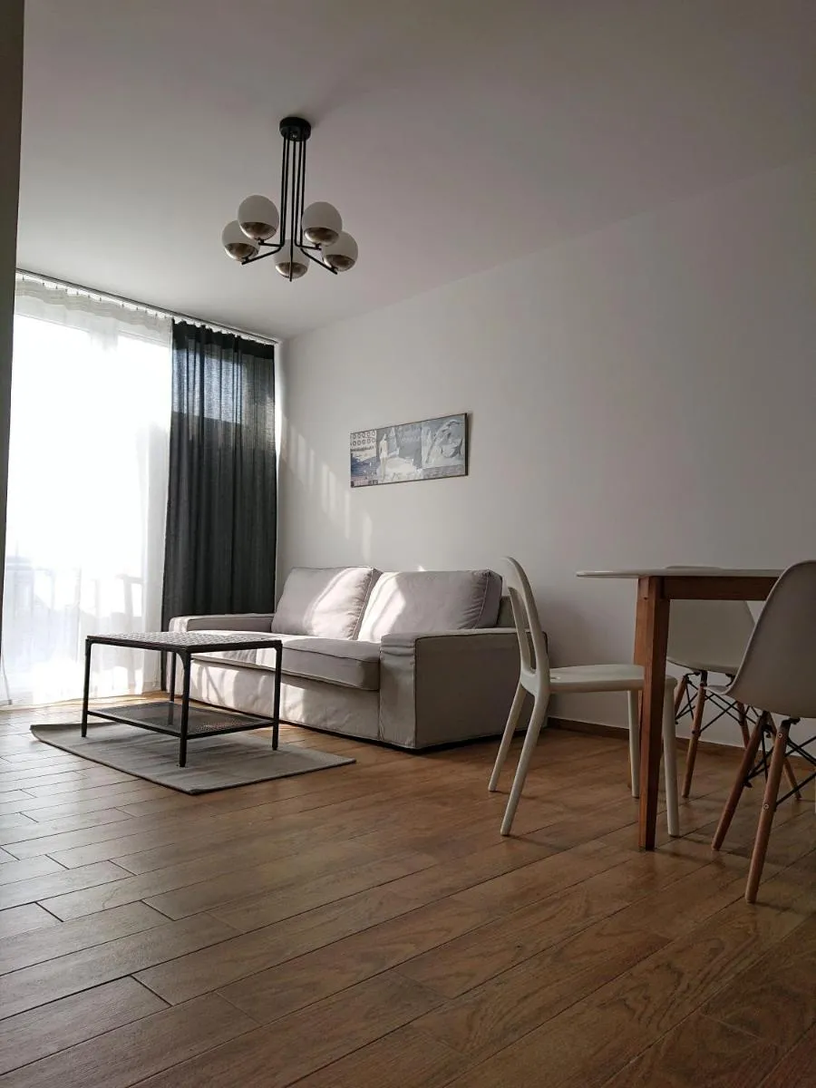 Image 3 of Warsaw Center’s Apartment
