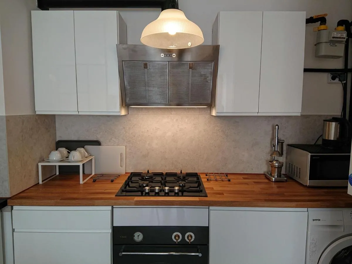 Image 6 of Warsaw Center’s Apartment