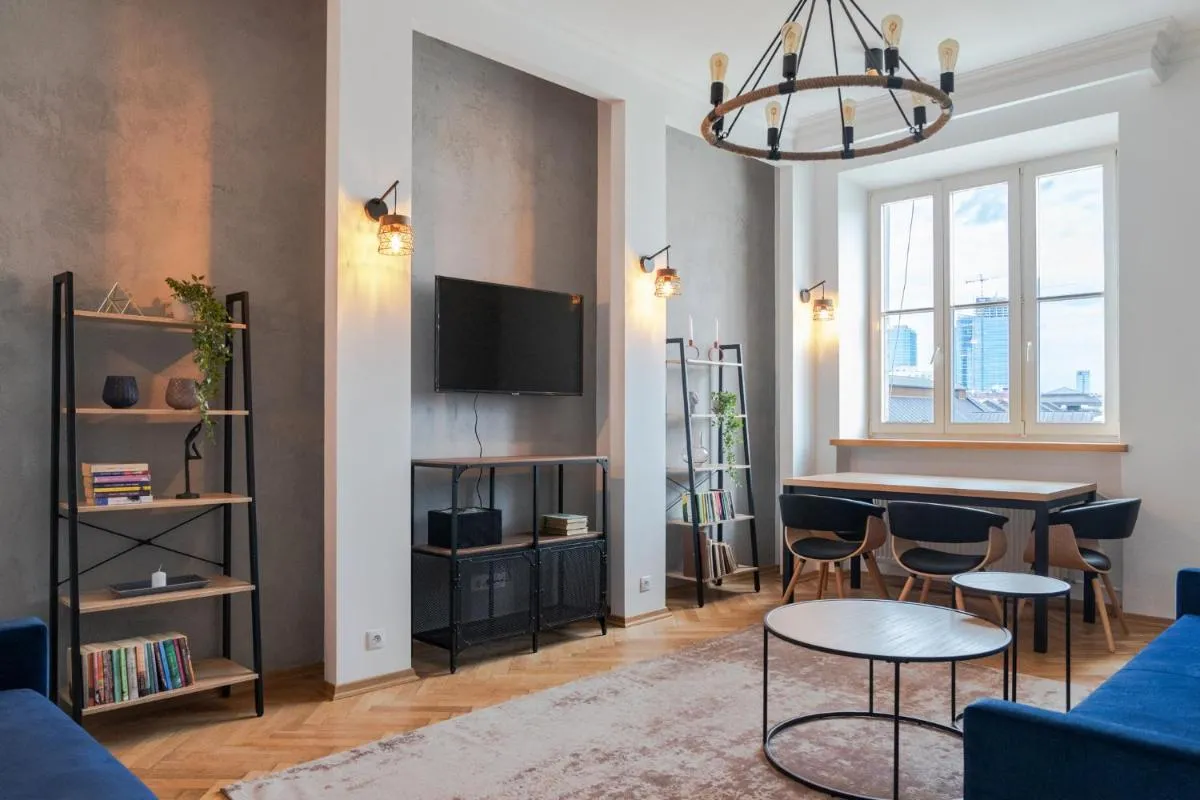 Image 2 of Warsaw Concierge Filtrowa