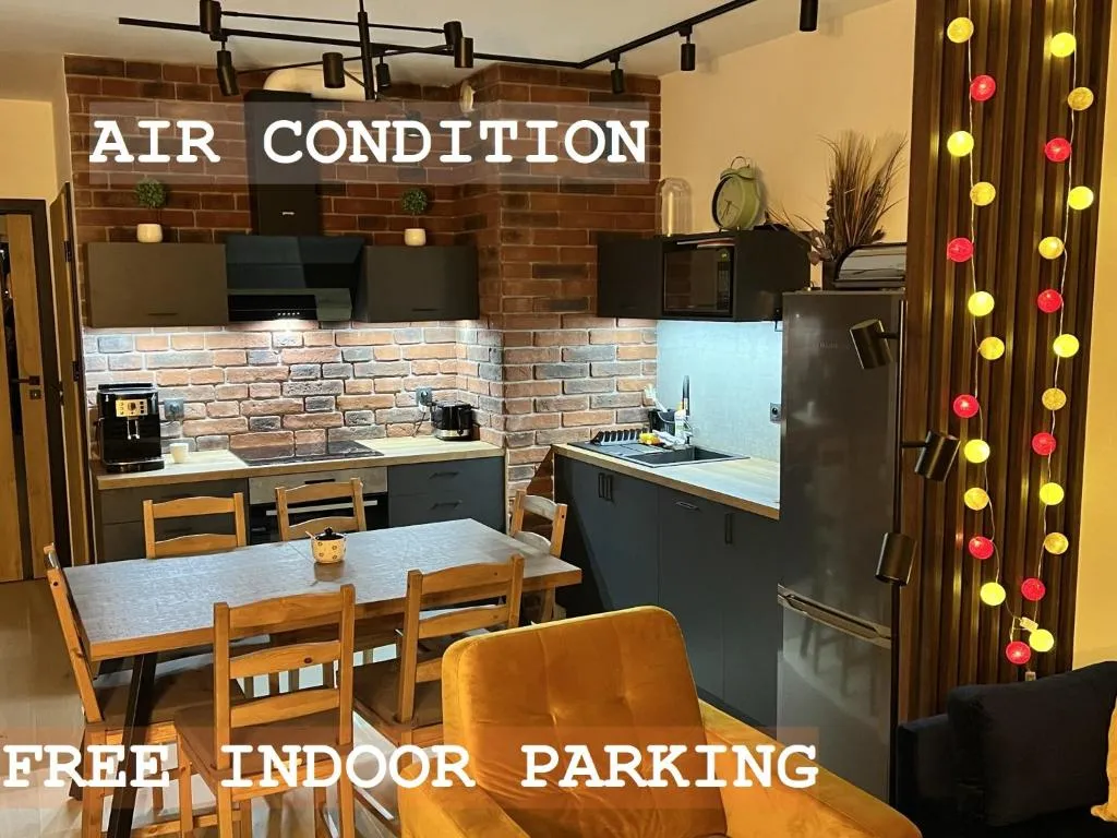 Image of Warsaw Downtown View 3 ROOMS 60m2+ FREE GARAGE 2km Old Town Metro 9min tram