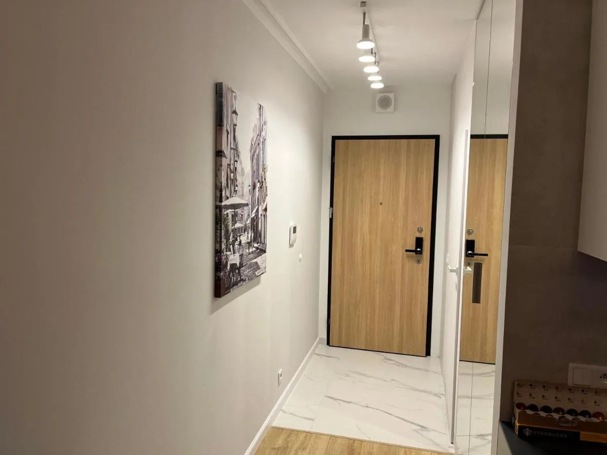 Image 2 of Warsaw Home Suites