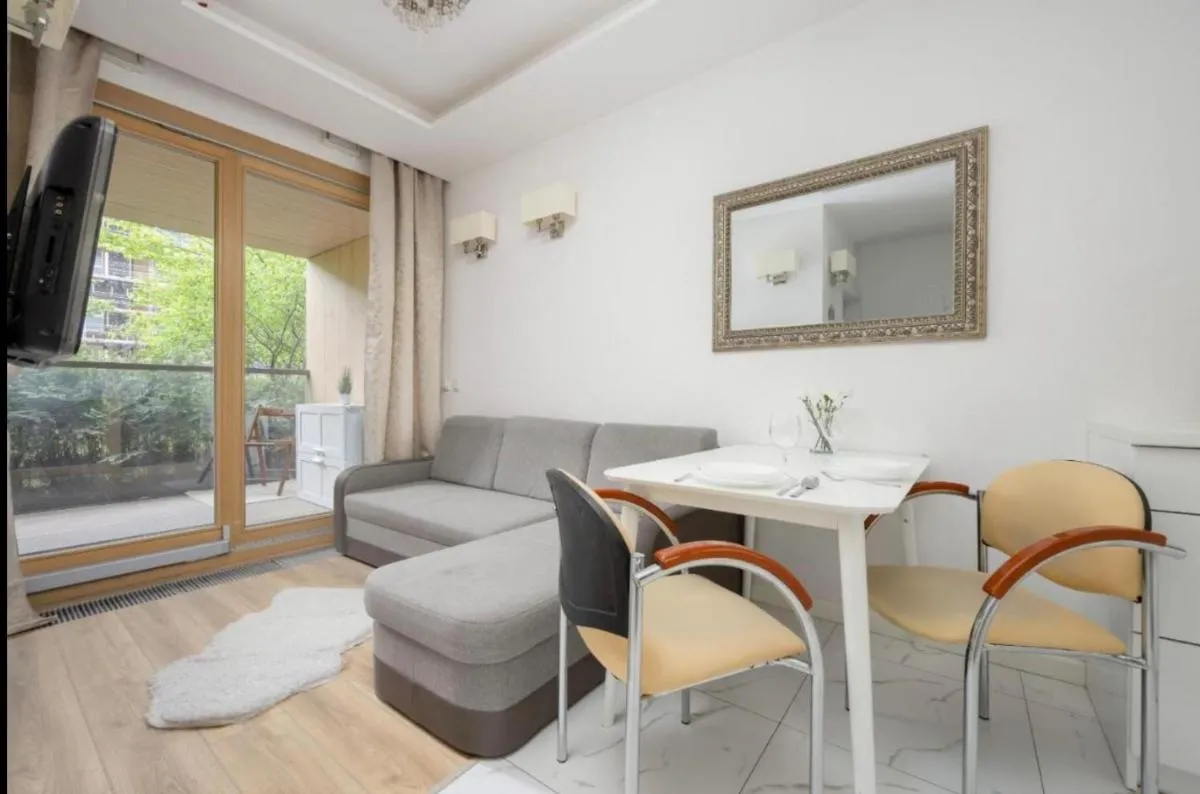Image 3 of Warsaw Hub Daszynskiego Apartment
