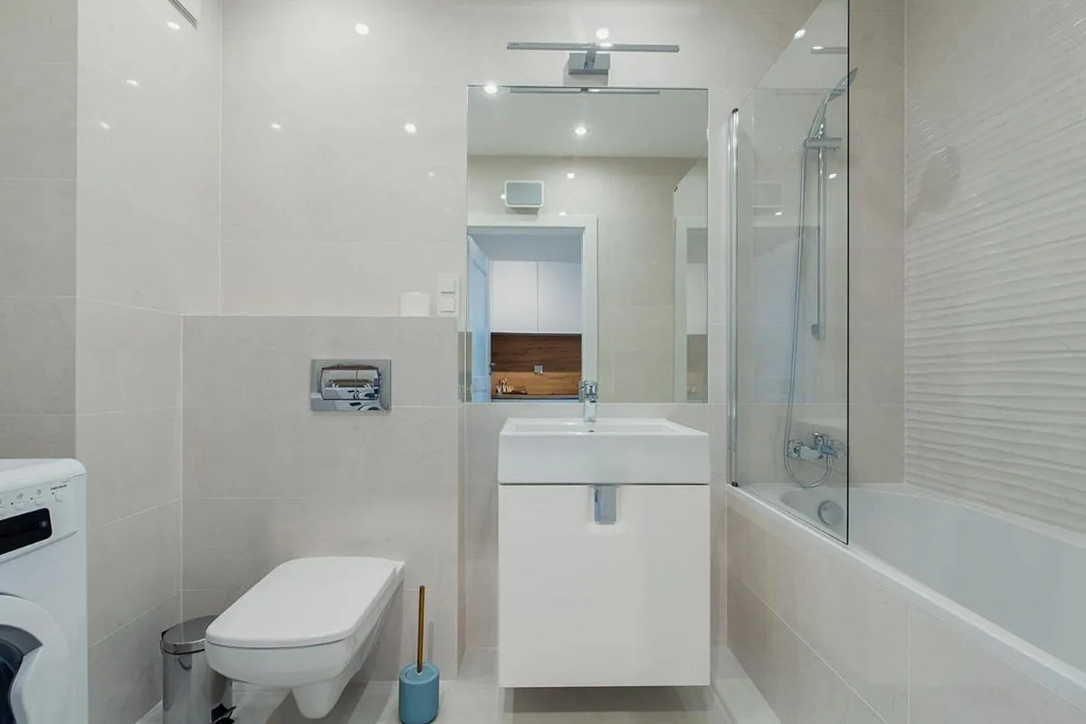 Image 2 of Warsaw To Be – Blue Apartment