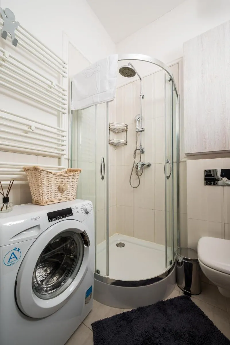 Image 3 of Wilcza City Centre Chic Apartment