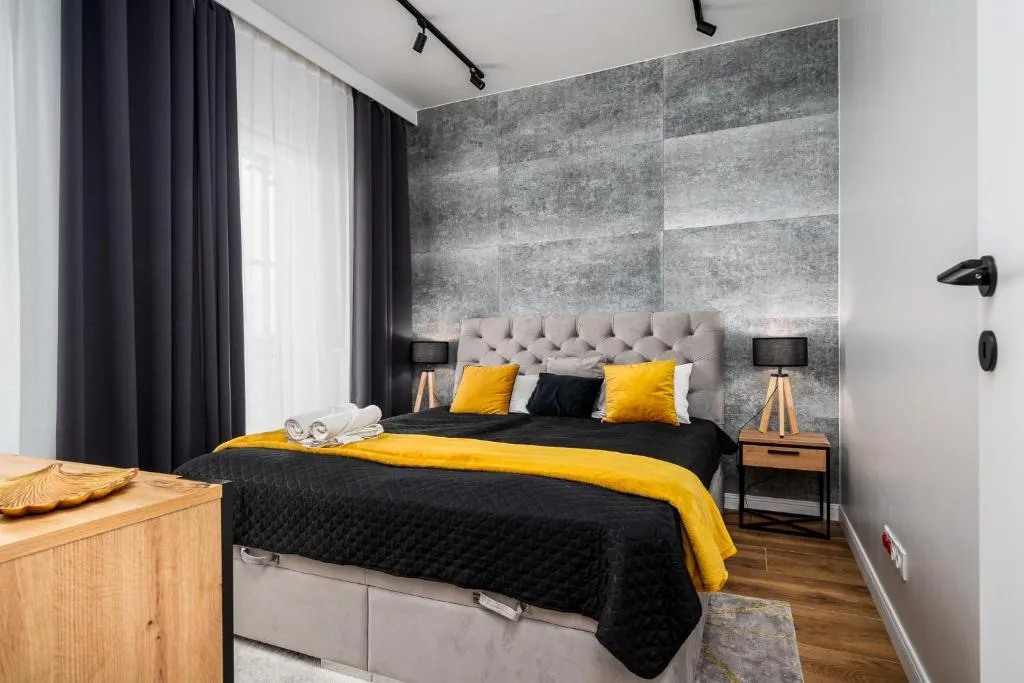 Image of Wola Tower Deluxe Separate Bedroom with Free Garage – by Perfect Apart