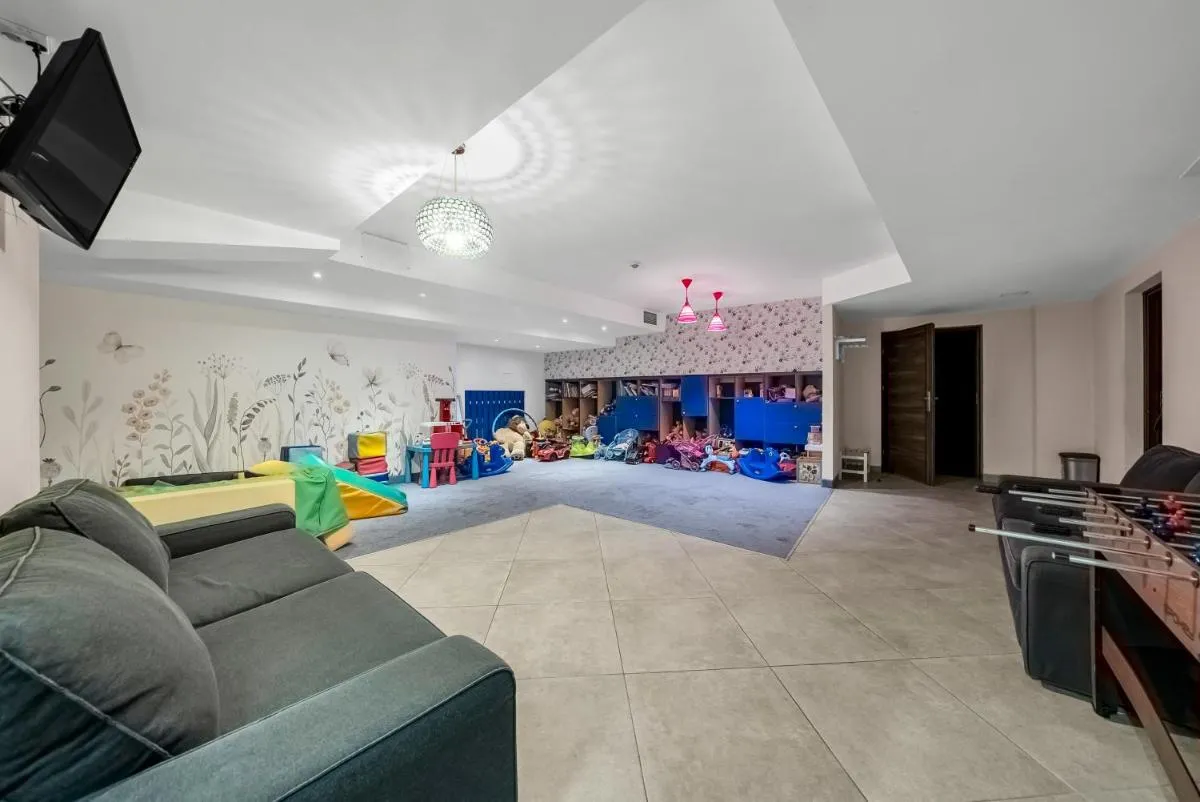 Image 4 of Żoliborz Apartment – Gym, Workspace, Bus nearby – by Rentujemy