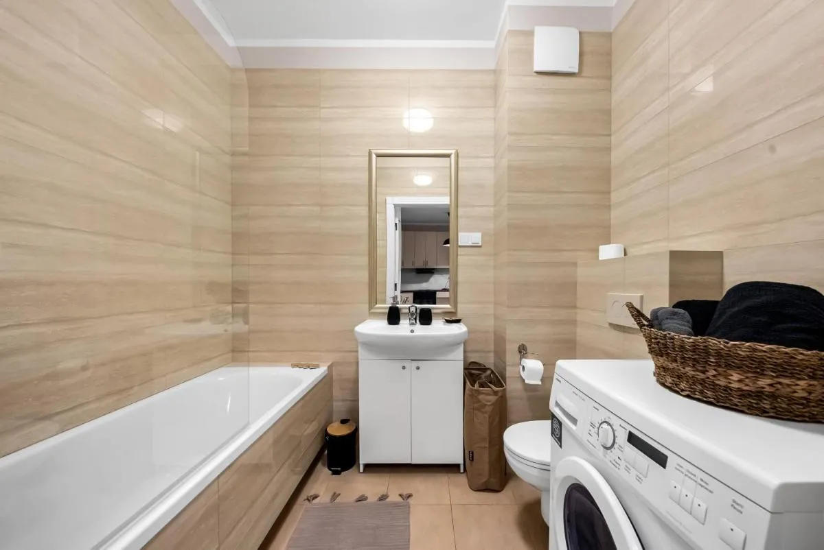 Image 2 of Żoliborz Apartment – Gym, Workspace, Bus nearby – by Rentujemy