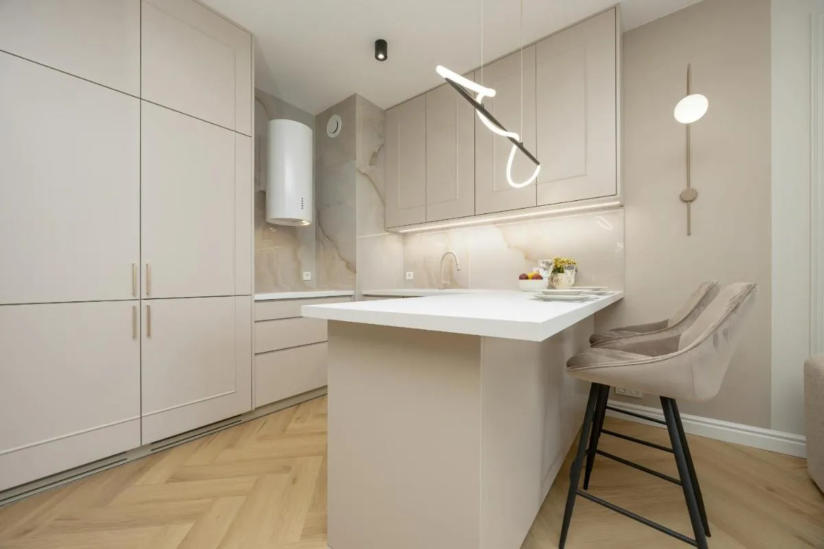 Image 3 of Żupnicza Elegant Apartment with Balcony Warsaw by Noclegi Renters