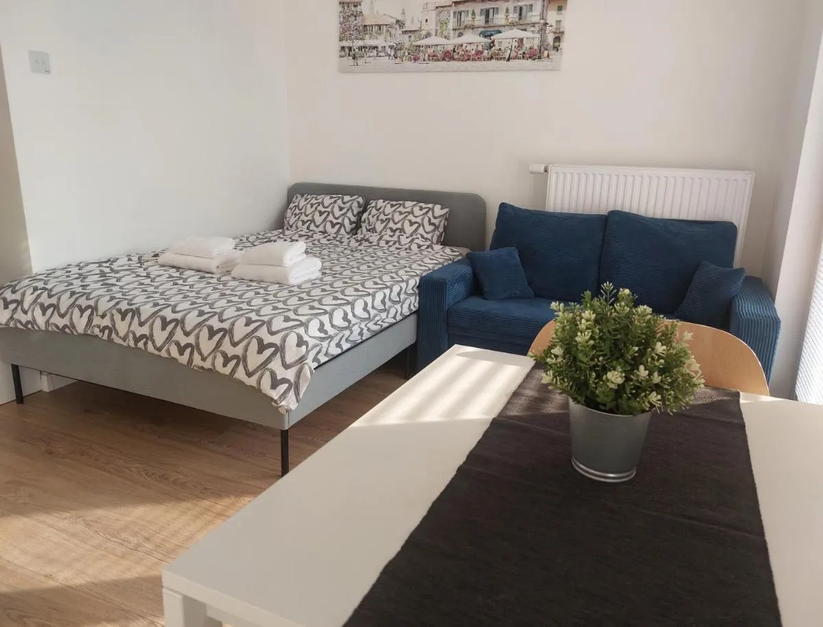 Image 1 of Życzliwy Apartament z garażem